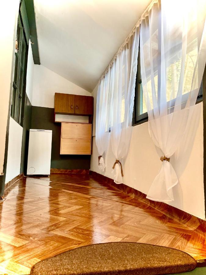 Apartament Rustic In Centrul Istoric Apartment Брашов Екстериор снимка