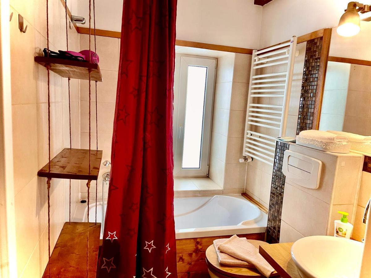 Apartament Rustic In Centrul Istoric Apartment Брашов Екстериор снимка